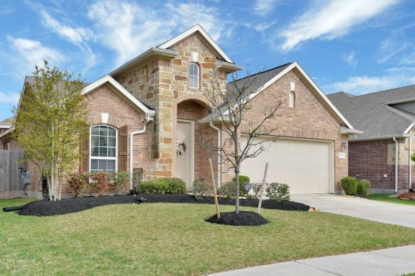 https://RobertHussey.NewConstructionHomesForYou.com
